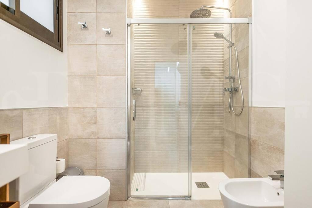 Chic In The Heart Of By Rems Apartment *